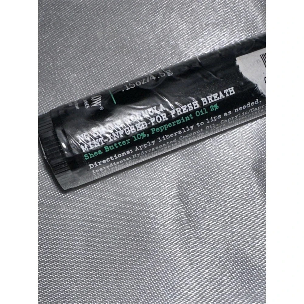 C.O Bigelow Mentha Lip‎ Balm Stick 100% Natural Mint 1131 New